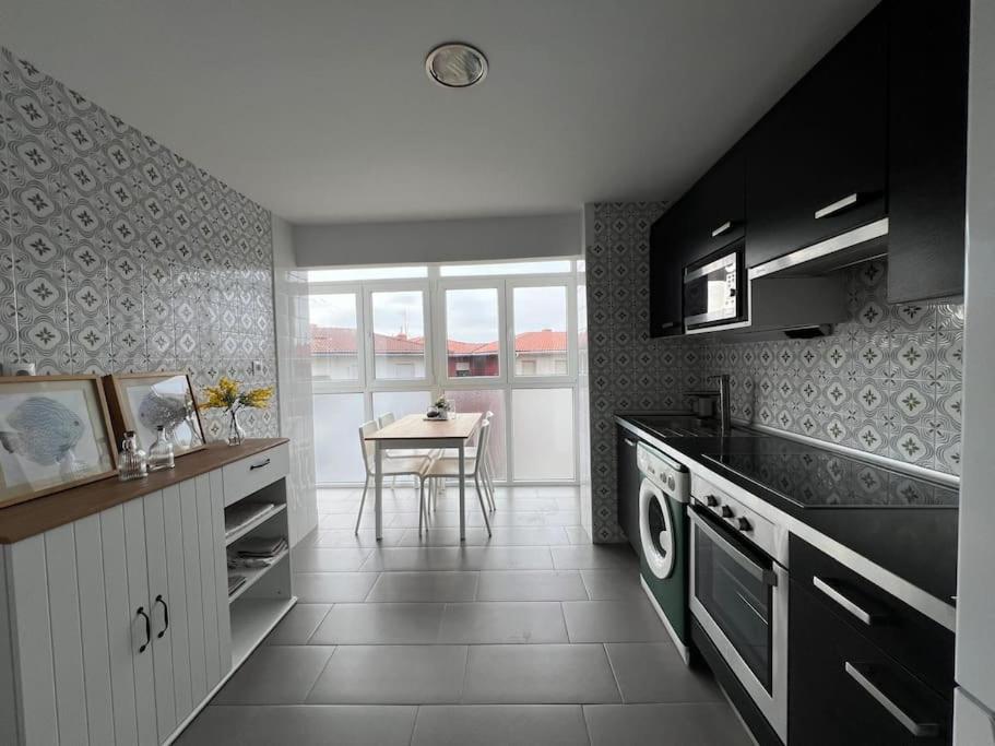 Coqueto Apartamento Junto Al Mar Bermeo Buitenkant foto